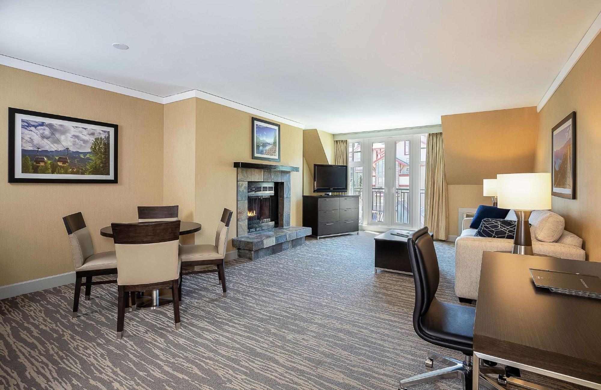 Resort Hilton &
