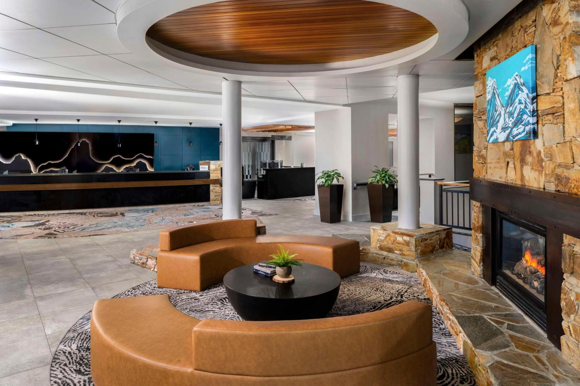 Hilton & 5* Whistler